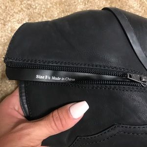 Dolce Vita Black booties 8.5
